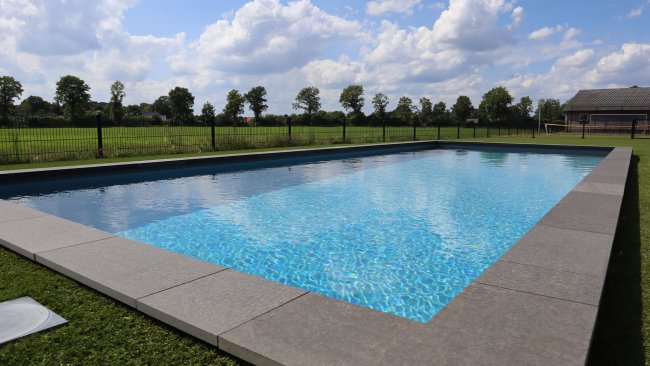 Bouwkundig zwembad 4x10 meter Zieuwent_FineYard Buitenleven