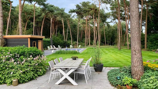 Bouwkundig zwembad 4x10 meter Bos en Duijn_FineYard Buitenleven